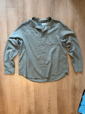 Old Navy Men's Sage Green Linen Blend Button-Down Everyday Shirt